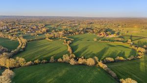 Photo 3- click for photo gallery